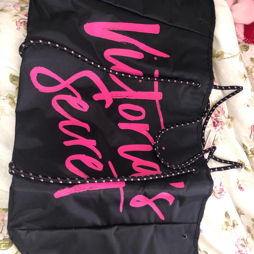 Victoria’s Secret bungee duffel tote
